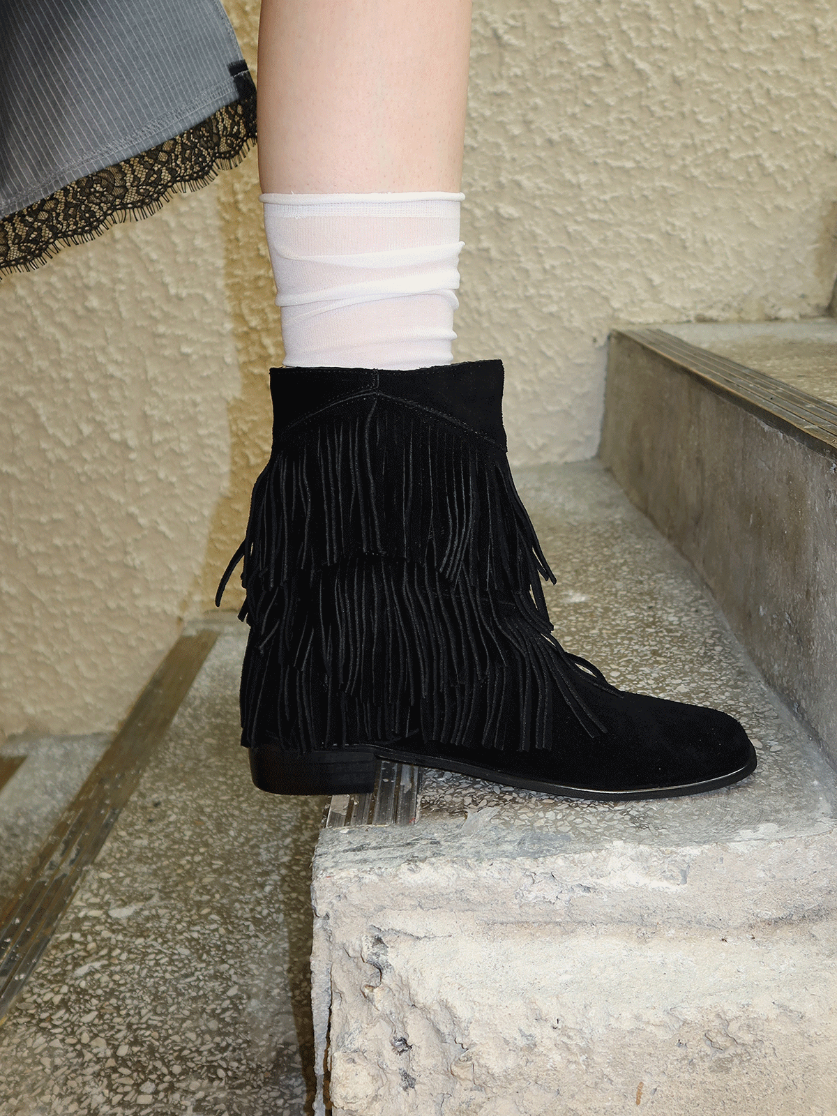 THISTLE ANKLE BOOTS